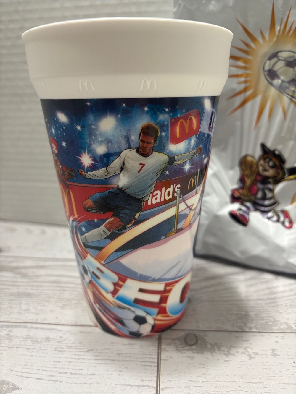 McDonald's David Beckham Soccer Player FIFA 2026 Collectible Cup - Picture 2 of 3